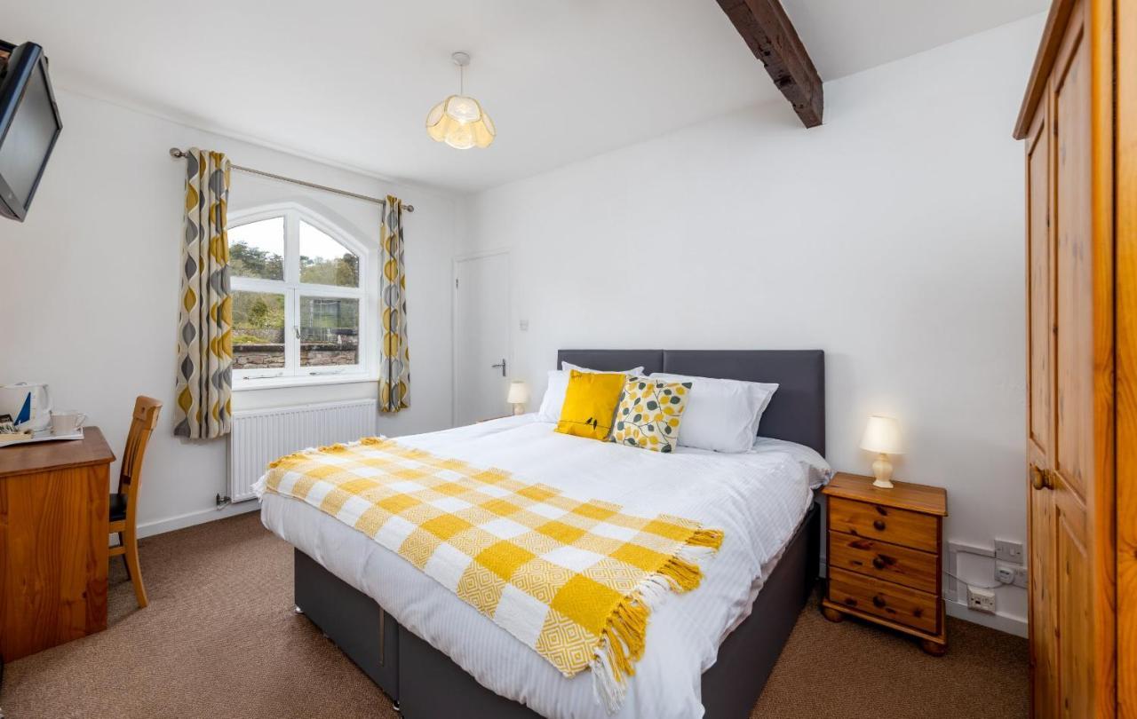 Muncaster Castle Coachman'S Quarters Bed and Breakfast Ravenglass Buitenkant foto